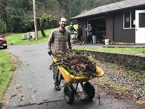 Harbor Covenant Church Volunteers cleaning