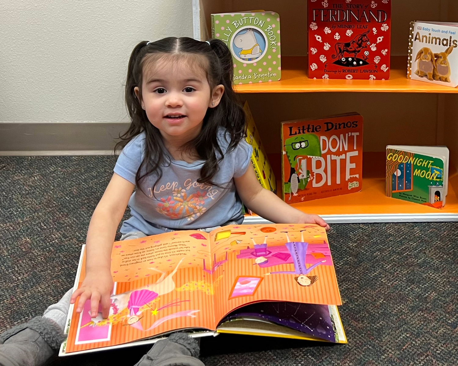 Lesley enjoying books