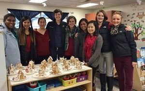 Pacific NW University Pediatrics Club Group Volunteers