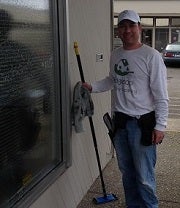 Ridgetop Window Cleaning Volunteer